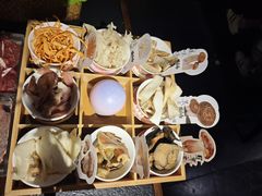 -菌自由丨野生菌火锅特色庭院餐厅(丽江古城店)
