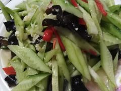 招牌美食-冯记白土岗辣子鸡