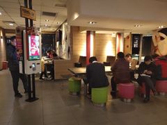 -麦当劳(江湾镇店)