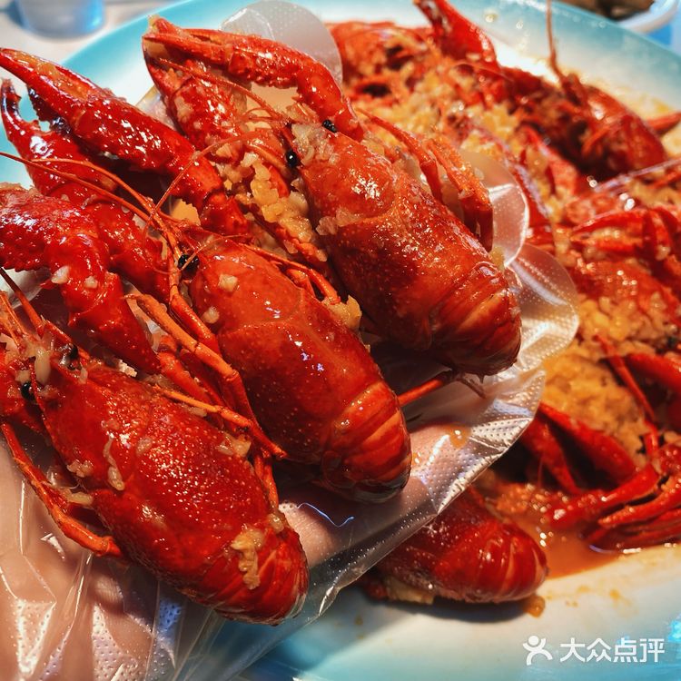 夏日夜宵C位|这家小龙虾太能打了