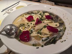 -江渔儿酸菜鱼(万科东荟城店)
