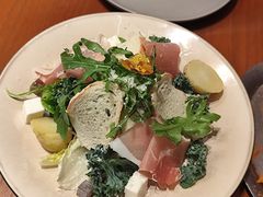 马苏里拉芝士火腿沙拉-La Terre乐田(万象城店)