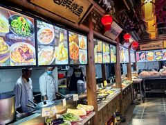 -乔家小院•非遗驴肉•本地小海鲜(滨河路店)