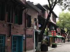 -黎黄陂路街头博物馆