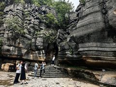 -梭布垭石林景区