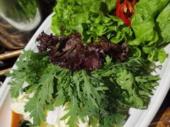 -老牌坊云南鱼豆花火锅(哈西万达店)