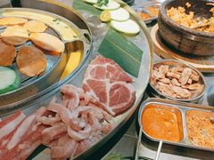 -哈哈碳都·牛肋条无限自助烤肉(台江万达店)