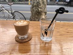 -Onirii Coffee(长乐路店)