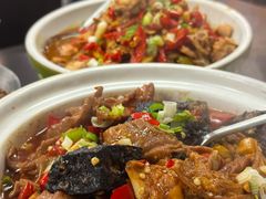 -洞庭鲜湘菜餐厅