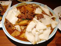 新疆大盘鸡-阿拉木汗餐厅(山大路店)
