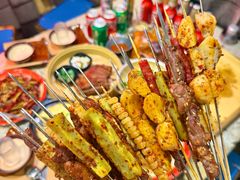 -破瓦寒窑烤羊排·鲜牛肉烧烤