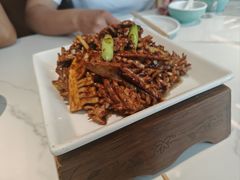 -梅飞酒家(名辉豪庭店)