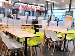 用餐区-德克士(虹桥火车站店)