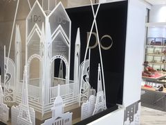 -新世界大丸百货