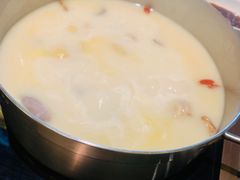 -捞王锅物料理(上海世茂广场店)