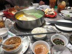 -禄婶鸡煲·打边炉