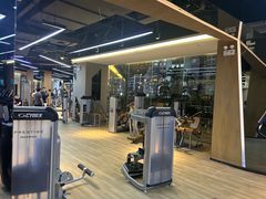 -威克健身游泳(万菱汇店)