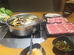 -呷哺呷哺 黄金牧场 (欢乐谷店)