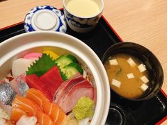 -小山日本料理(电子大厦店)