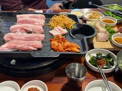 -Dombe豚(黑猪肉街店)
