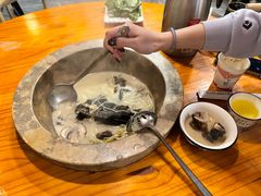 野生菌石锅鱼-云朵小院·石锅鱼·野生菌餐厅(蒗放店)