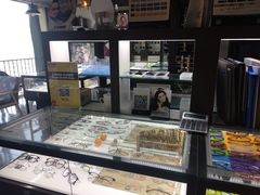 -视野联行眼镜蔡司·依视路官方授权店(顺城店)