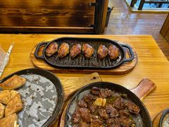 -老东镇啤酒屋海鲜加工·蒸汽海鲜·海鲜烧烤(台东店)