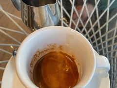 -Takapuna Beach Cafe