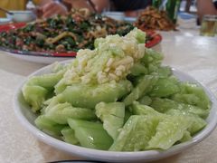 蒜泥黄瓜-东吴霸王兔(松青路店)