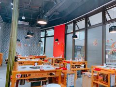 -牛华八婆麻辣烫(龙湖U城店)