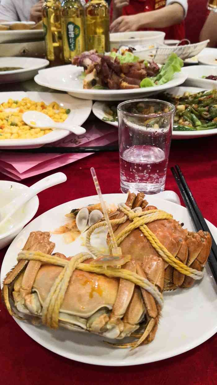 聚仙楼饭店(同里店)-"到了江南古镇,三白总都要吃吃的,大热天还.