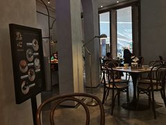 -来龙里 精致 东南亚餐室(万象城店)