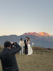 -卡兹摄影STUDIO婚纱摄影(文化路万达店)