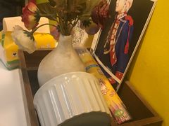 -志龙皇冠吃货椰子铺