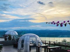 -昆明春城湖畔度假村