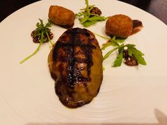 -恰餐厅及酒吧 CHAR Bar & Grill (北京丽都皇冠假日店)