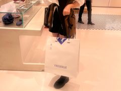 -BURBERRY(上海港汇恒隆广场店)