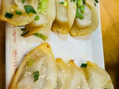 -小姜锅贴(凤凰街店)