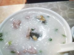 皮蛋瘦肉粥-荔银肠粉(广州天河华利路店)