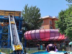 -欢乐水魔方水世界