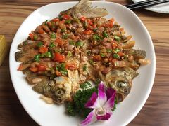 葱烧武昌鱼-房陵农家(东亭店)