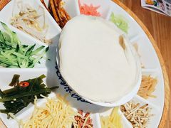 -怪噜范·老贵阳街头名小吃(汇金星力城店)