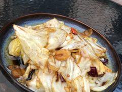 -爱啤精酿·民谣酒馆(滨江店)