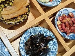 凉菜四宫格-火宫殿·湘菜小吃·商务宴请·生日聚会(东塘店)