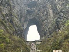 -富正毅三下锅·湘西韵味(天门山索道店)