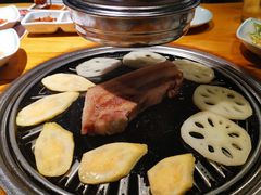 -唯成•韩国炭火烤肉 유성고기