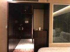 -上海龙之梦万丽酒店