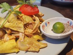 越式盐焗麻油鸡-大头虾越式风味餐厅(光明广场店)