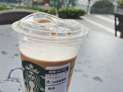 -星巴克(真如星光耀广场店)