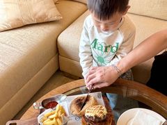 -上海浦东康桥绿地假日酒店